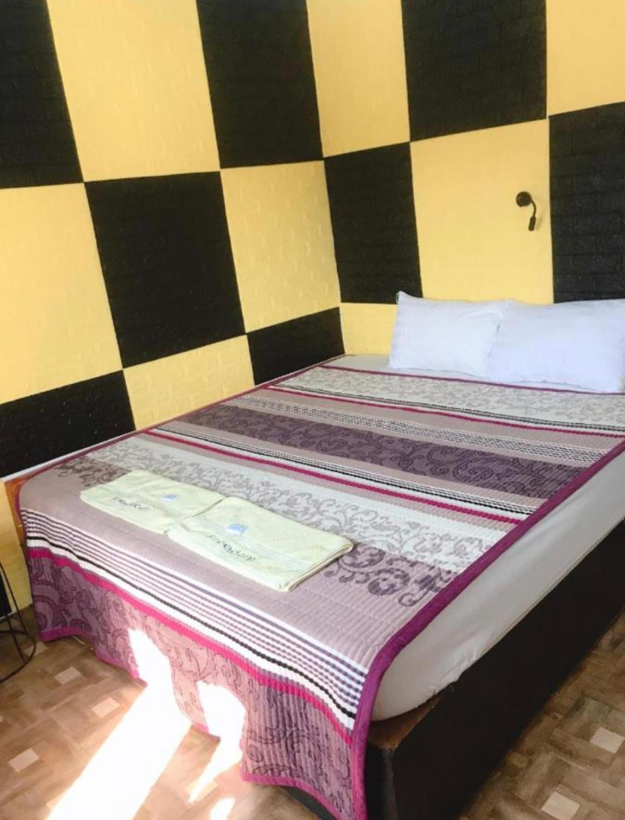 Vang Vieng Ruby Backpackers Hostel Zewnętrze zdjęcie