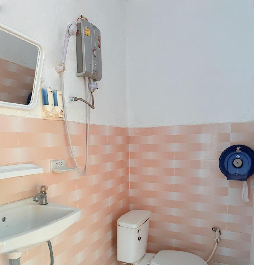 Vang Vieng Ruby Backpackers Hostel Zewnętrze zdjęcie